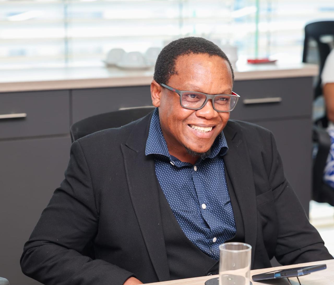 Mtutuzeli Molomo